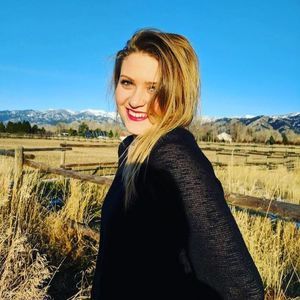 Meet your Posher, Annalea